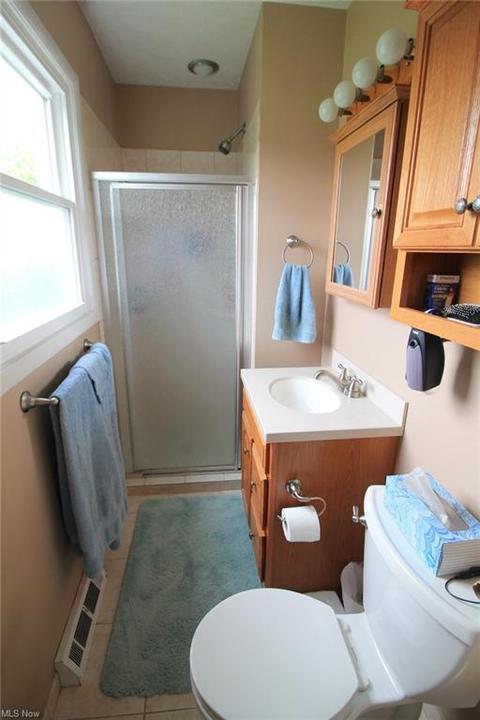 1943 David Ave, Parma, OH 44134 photo 18