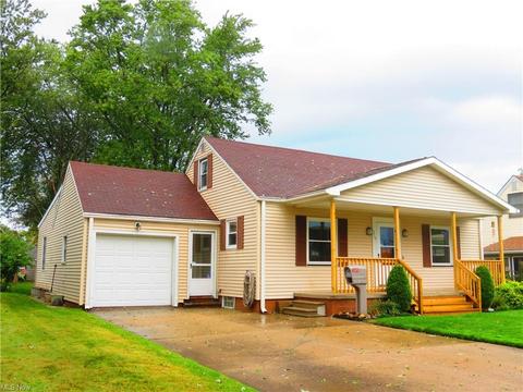 3219 Latimer Ave, Ashtabula, OH 44004 photo 3
