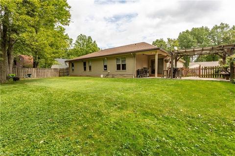 596 Bayberry Dr, Elyria, OH 44035 photo 27