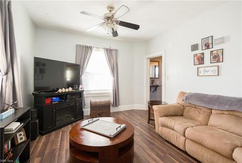 1857 E 29th St, Lorain, OH 44055 photo 10