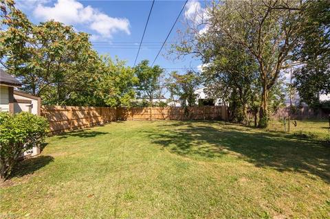 1857 E 29th St, Lorain, OH 44055 photo 5