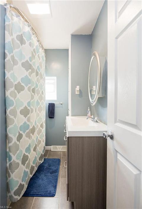 1857 E 29th St, Lorain, OH 44055 photo 21