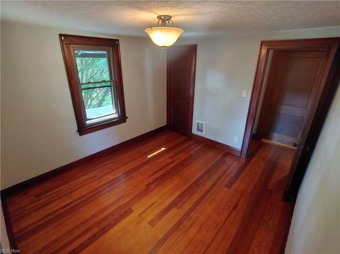 314 High St, Elyria, OH 44035 photo 12