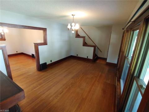 314 High St, Elyria, OH 44035 photo 4