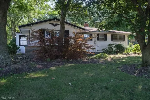 32165 Bainbridge Rd, Solon, OH 44139 photo 1