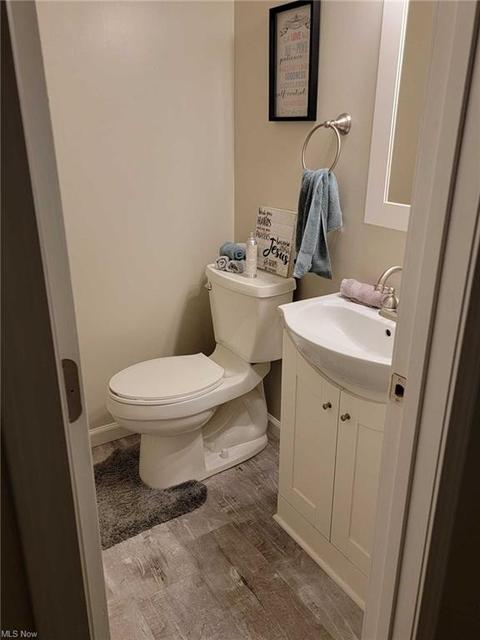 3287 Malory Cir NW, Canton, OH 44708 photo 12