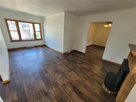 616 Mill St, Conneaut, OH 44030 photo 15