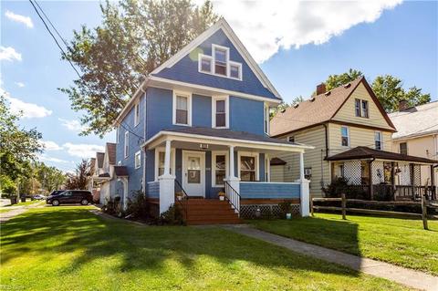 161 Clark St, Elyria, OH 44035 photo 3