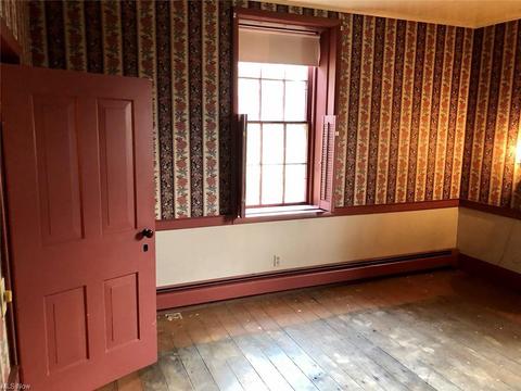171 E 3rd St, Zoar, OH 44697 photo 13