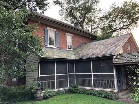 171 E 3rd St, Zoar, OH 44697 photo 8