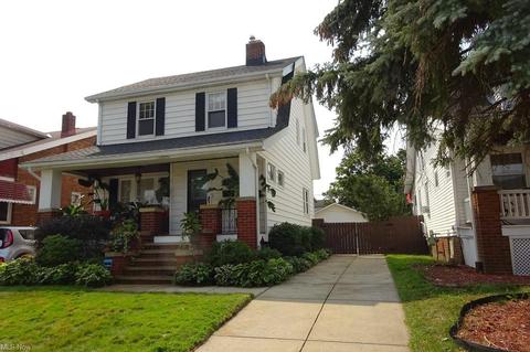 7007 Hampstead Ave, Parma, OH 44129 photo 1