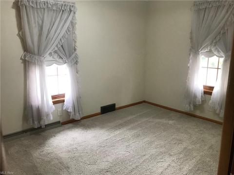 416 E 4th St, Dover, OH 44622 photo 9