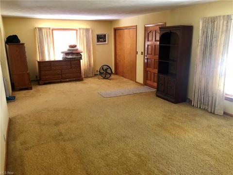 416 E 4th St, Dover, OH 44622 photo 8