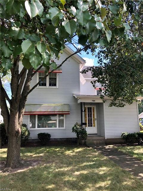 416 E 4th St, Dover, OH 44622 photo 1