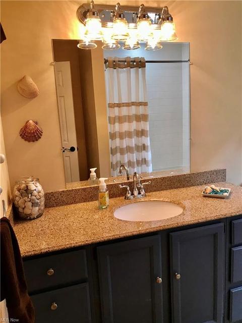 10101 Running Brook Dr, Parma, OH 44130 photo 21