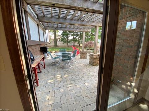 104 Angel Dr, Dover, OH 44622 photo 23