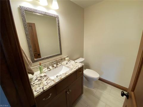 104 Angel Dr, Dover, OH 44622 photo 28