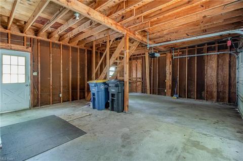1014 Westshore Dr, Ashtabula, OH 44004 photo 12