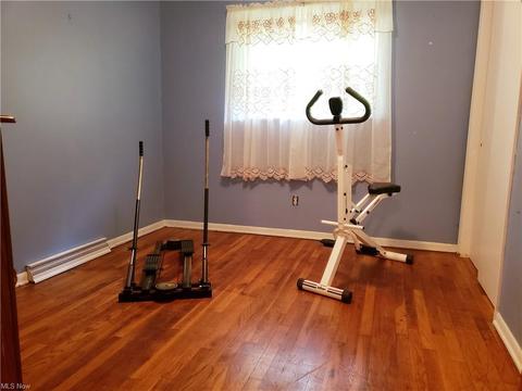 9578 Crestview Dr, Windham, OH 44288 photo 12