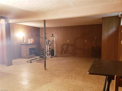 9578 Crestview Dr, Windham, OH 44288 photo 16