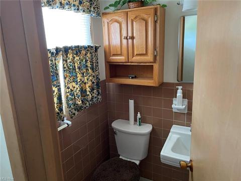6240 Apache Ln, Poland, OH 44514 photo 10