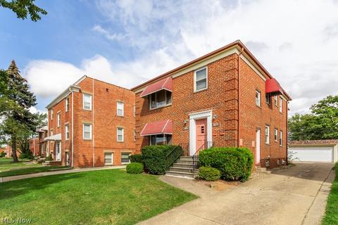 6211 Ridge Rd, Parma, OH 44129 photo 2