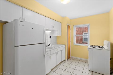 6211 Ridge Rd, Parma, OH 44129 photo 16