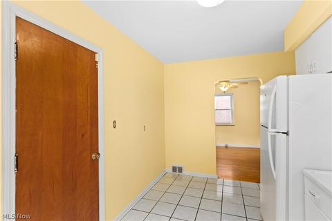 6211 Ridge Rd, Parma, OH 44129 photo 15