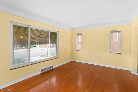 6211 Ridge Rd, Parma, OH 44129 photo 24