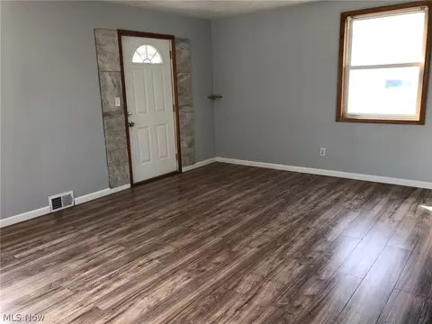 3117 Blair Ave, Ashtabula, OH 44004 photo 4