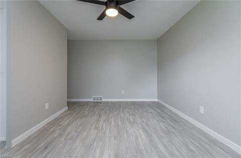6000 Sequoia Dr, Parma, OH 44134 photo 18