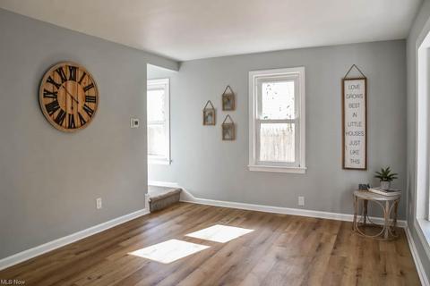 1221 Gorge Blvd, Akron, OH 44310 photo 2