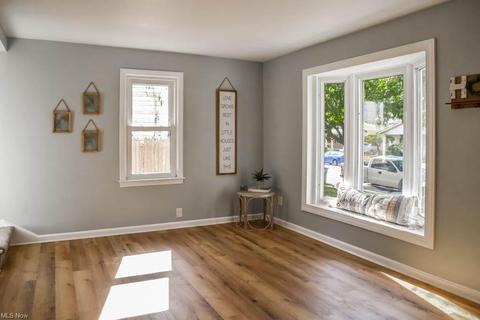 1221 Gorge Blvd, Akron, OH 44310 photo 7