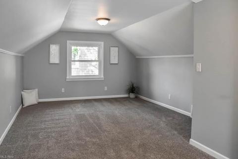 1221 Gorge Blvd, Akron, OH 44310 photo 9