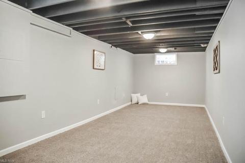 1221 Gorge Blvd, Akron, OH 44310 photo 16