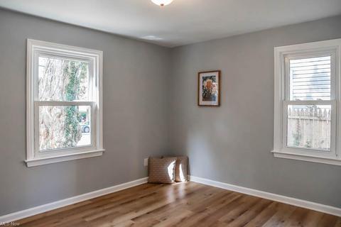 1221 Gorge Blvd, Akron, OH 44310 photo 11