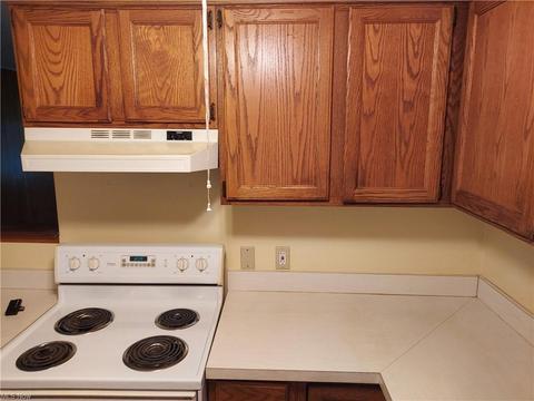 1230 Cedar Dr E, Lorain, OH 44052 photo 6