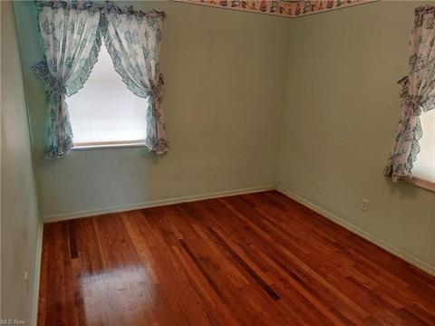 1230 Cedar Dr E, Lorain, OH 44052 photo 7