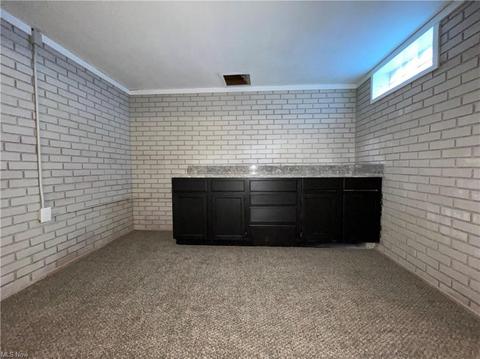 230 E 206th St, Euclid, OH 44123 photo 21
