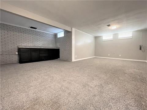 230 E 206th St, Euclid, OH 44123 photo 20