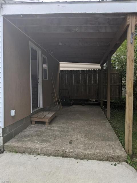 3241 Dickenson Rd, Ashtabula, OH 44004 photo 8