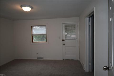 439 10th St, Struthers, OH 44471 photo 21