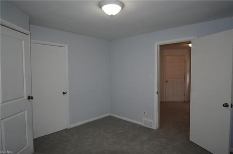 439 10th St, Struthers, OH 44471 photo 19