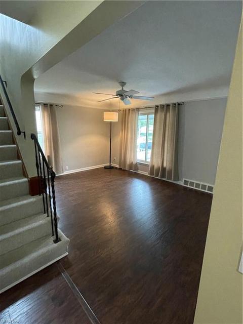 1608 Rush Rd, Wickliffe, OH 44092 photo 2