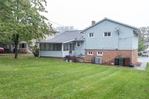 3485 Hetzel Dr, Parma, OH 44134 photo 18