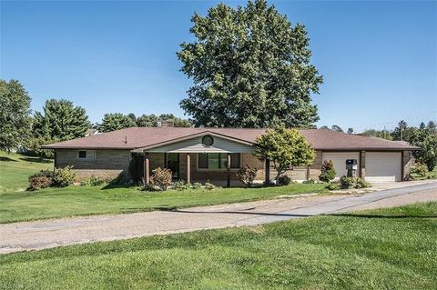 108 Circle Dr, Flushing, OH 43977 photo 1