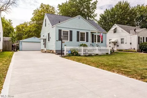 635 Harvard Ave, Elyria, OH 44035 photo 1