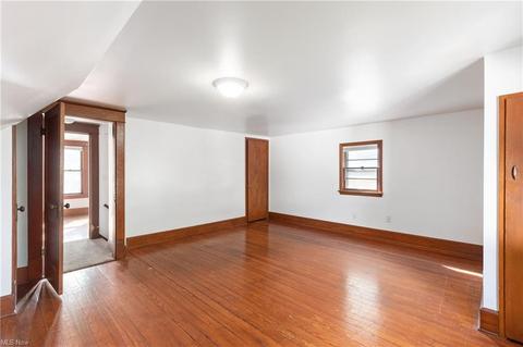 523 Garfield St, Struthers, OH 44471 photo 13