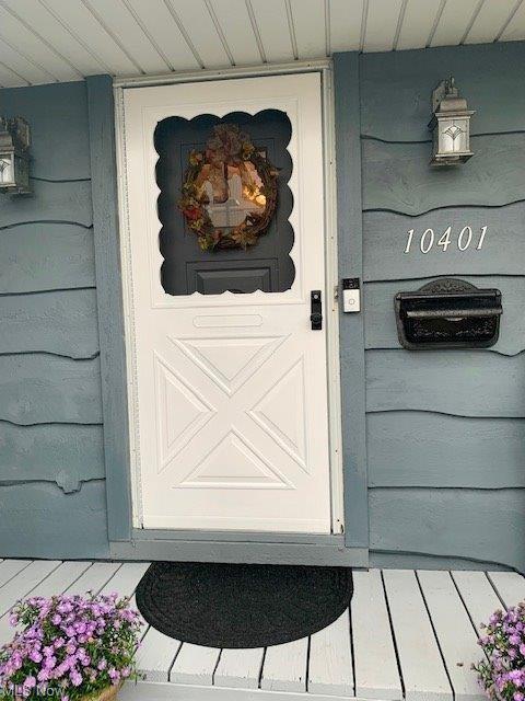 10401 Moore Dr, Parma, OH 44130 photo 9