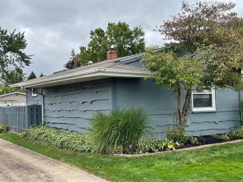 10401 Moore Dr, Parma, OH 44130 photo 7